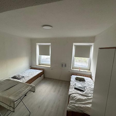 1 Schlafzimmer Apartment Euratsfeld Buitenkant foto